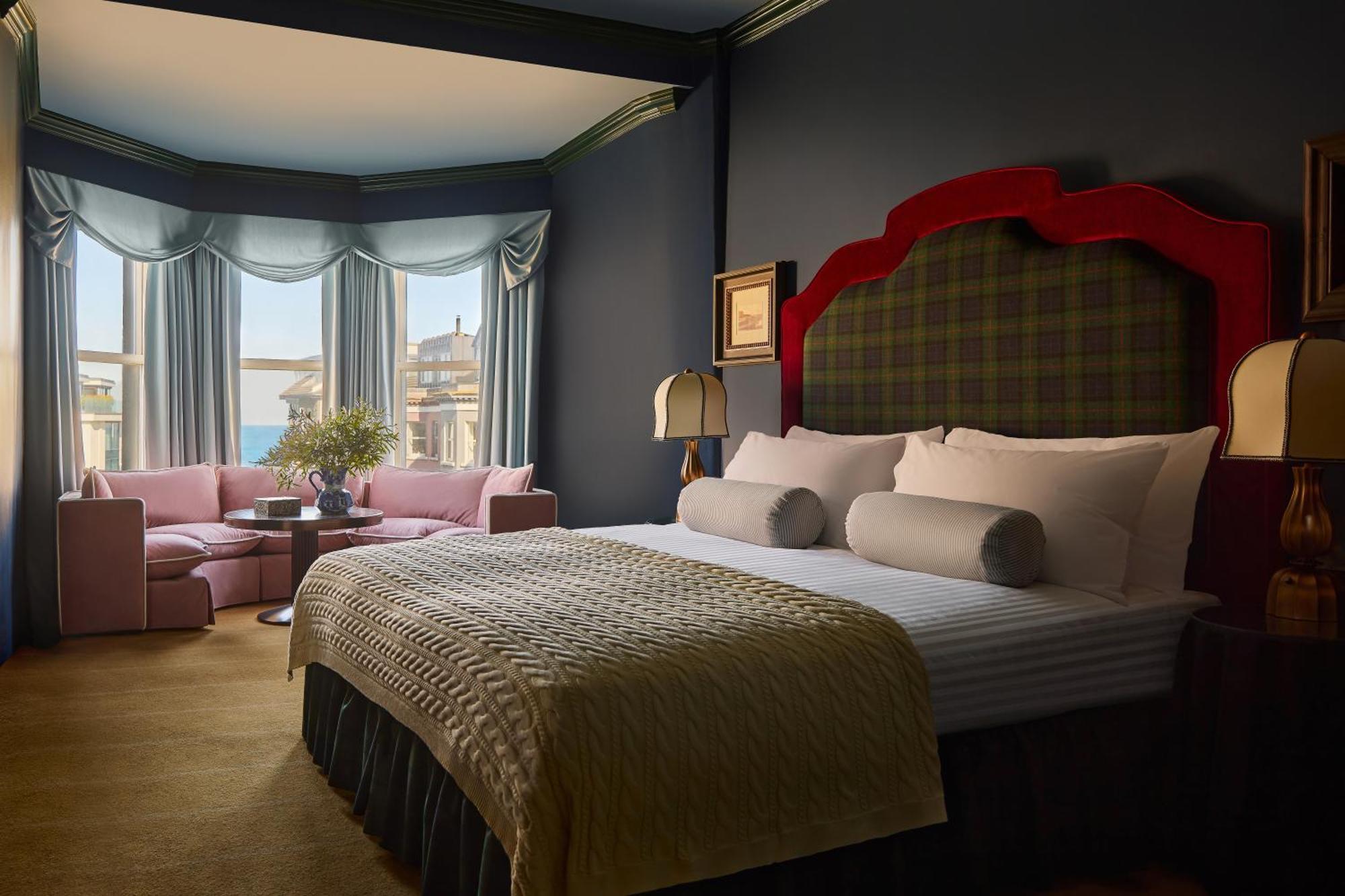Portrush Adelphi Hotel Buitenkant foto
